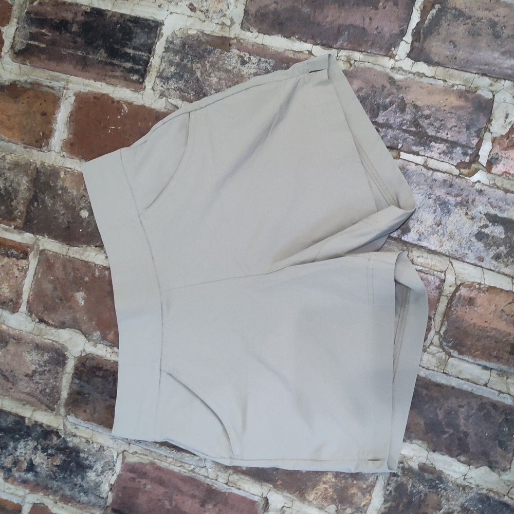 Columbia shorts